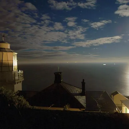 Vanguard בית נופש