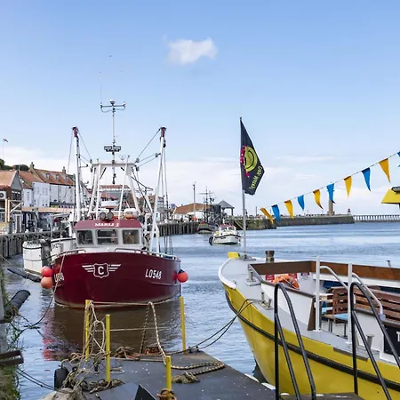 Vanguard בית נופש